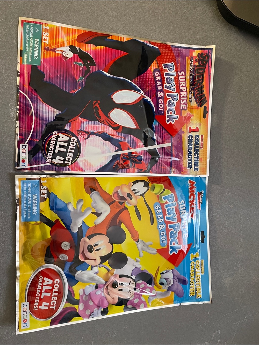 Disney Mickey Surprise Play Pack - Yellow Kids Toys Grab & Go